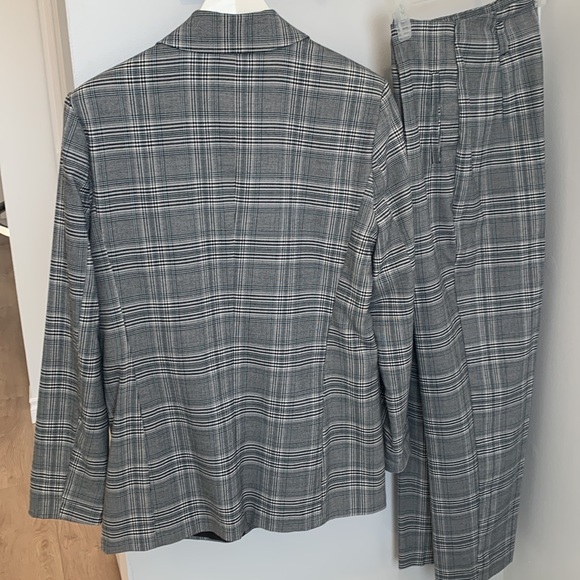 Dynamite double button blazer plaid pattern - Picture 4 of 12